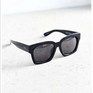 Quay Australia Midnight Runner Sunglasses!